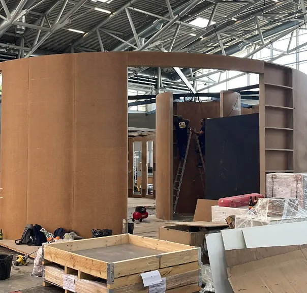 Monki Soluciones - Montaje de stands para ferias y eventos